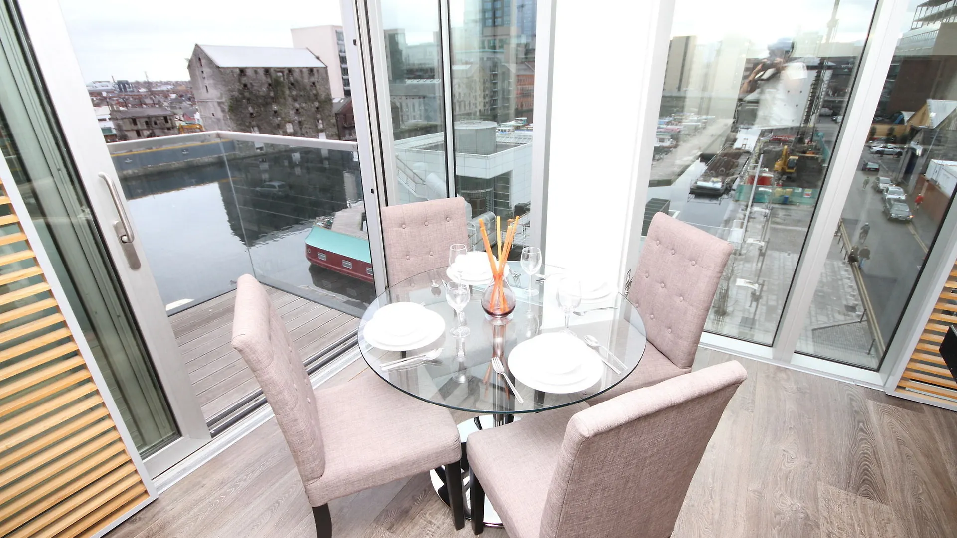 Pearse Street Residence Dublin